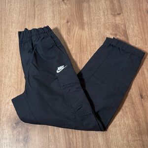 Nike Club Woven Cargo Pants